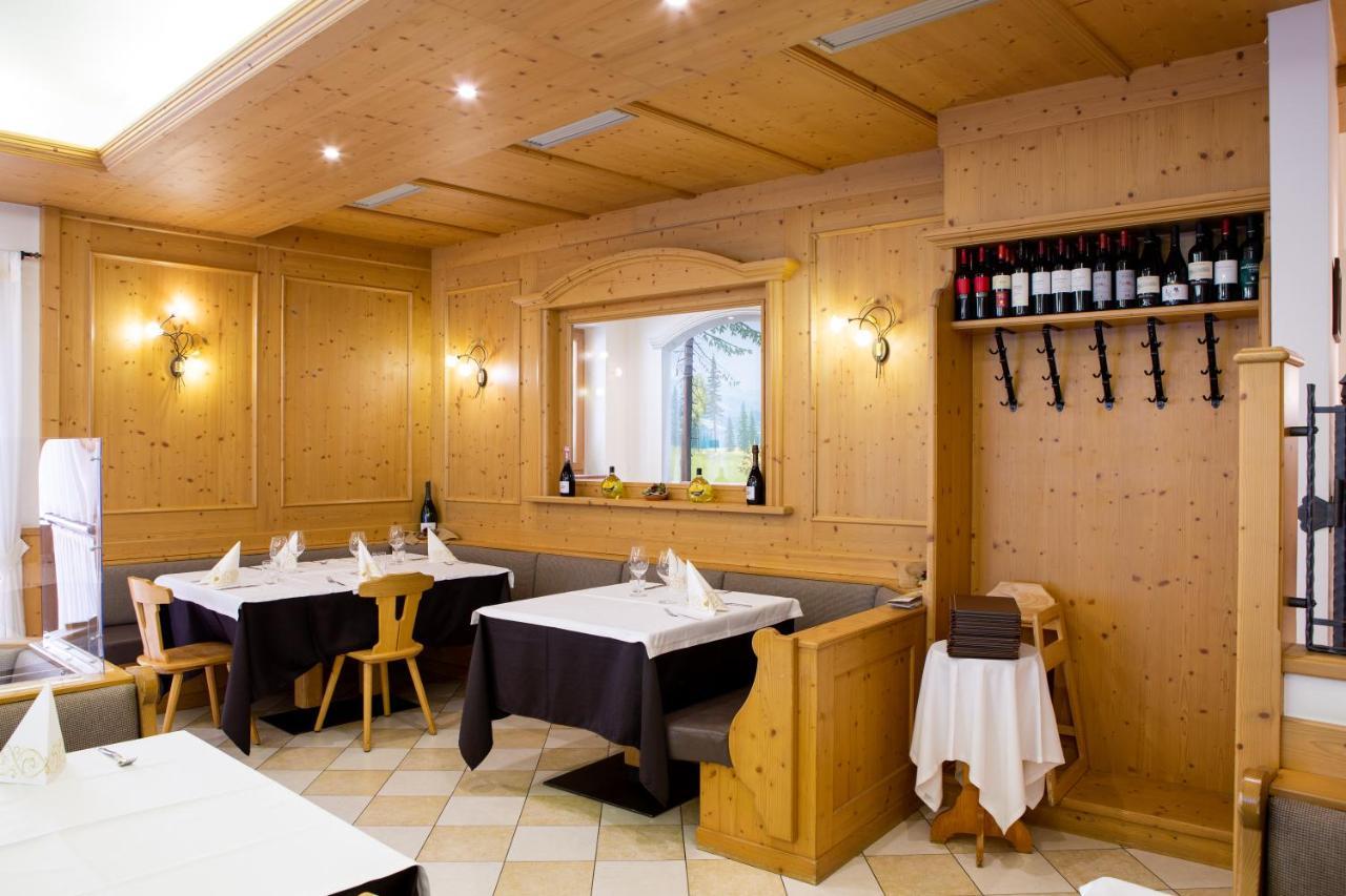 Hotel Ristorante Alla Nave Lavis Zewnętrze zdjęcie